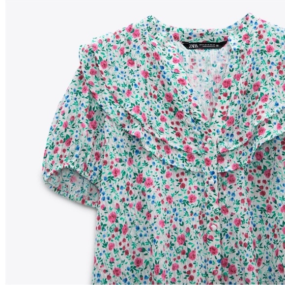 NEW Zara floral button up top - Picture 7 of 13